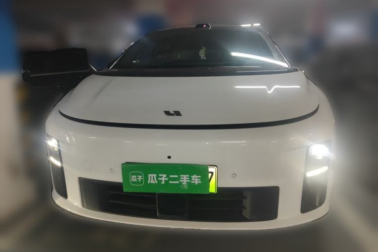 Used Li Auto i6 2025 Model Two-Wheel-Drive Standard Type Front