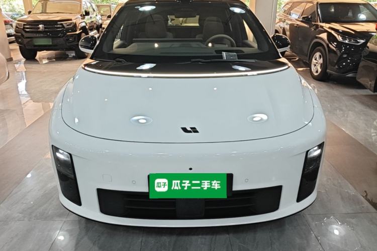 Used Li Auto i6 2025 Model Four-Wheel-Drive Standard Type Front