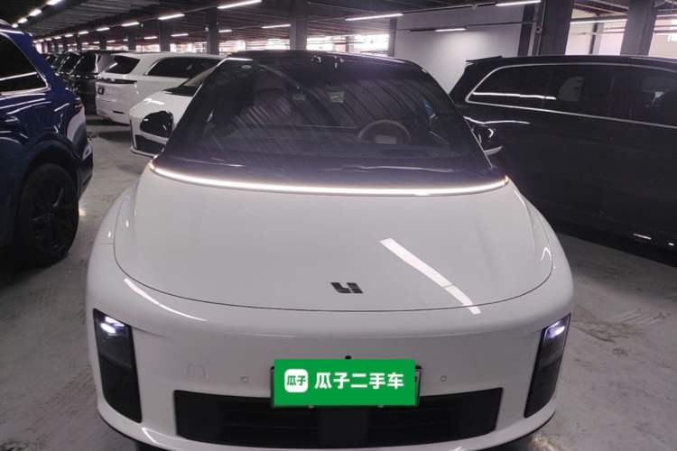 Used Li Auto i6 2025 Model Two-Wheel-Drive Standard Type Front