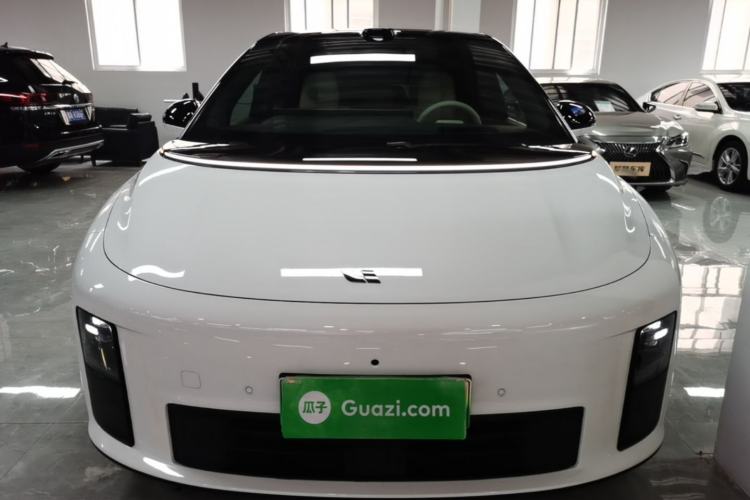 Used Li Auto i6 2025 Model Four-Wheel-Drive Standard Type Front