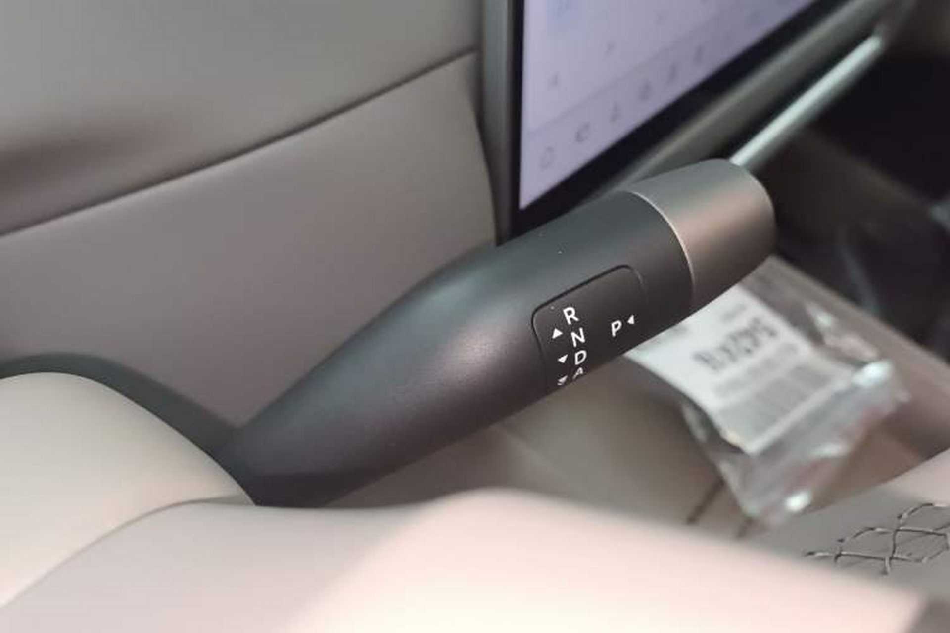 Used Li Auto i6 2025 Model Two-Wheel-Drive Standard Type Gear Lever