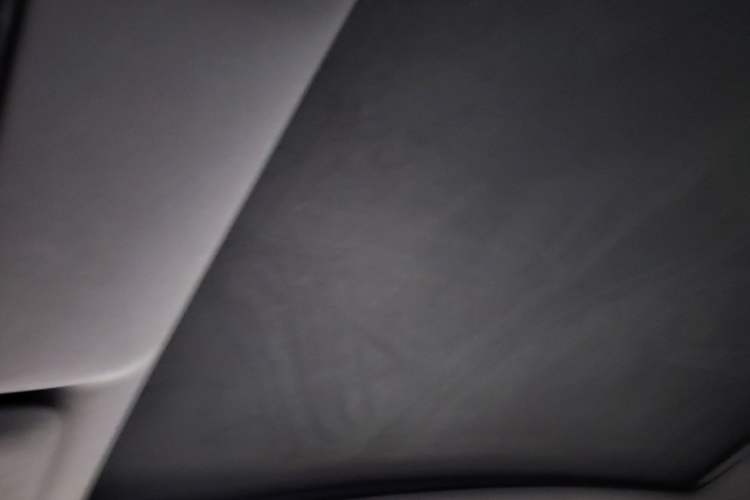 Used Li Auto i6 2025 Model Two-Wheel-Drive Standard Type Headliner