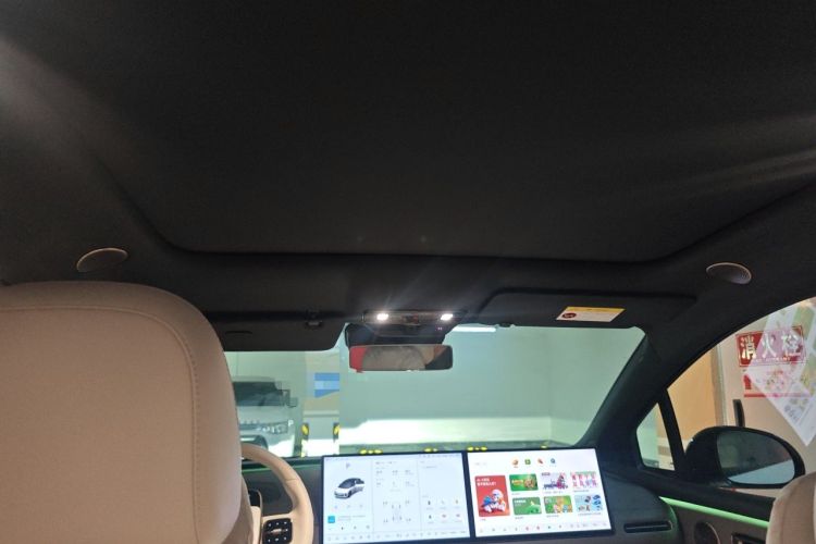 Used Li Auto i6 2025 Model Four-Wheel-Drive Standard Type Headliner