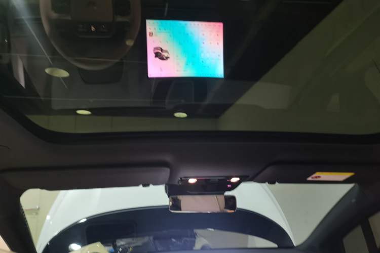 Used Li Auto i6 2025 Model Four-Wheel-Drive Standard Type Headliner