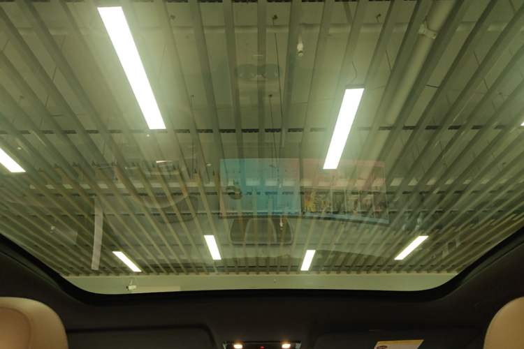 Used Li Auto i6 2025 Model Two-Wheel-Drive Standard Type Headliner