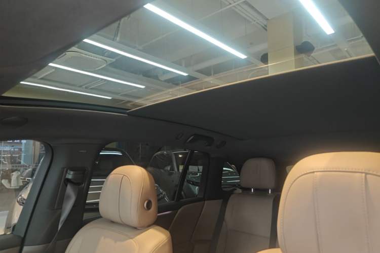 Used Li Auto i6 2025 Model Four-Wheel-Drive Standard Type Headliner