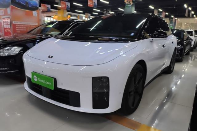 Used Li Auto i6 2025 Model Two-Wheel-Drive Standard Type