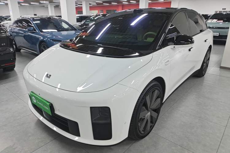 Used Li Auto i6 2025 Model Four-Wheel-Drive Standard Type Guazi used car, China used car export, Used car for sale, Used  cars, Cheapest cars for sale