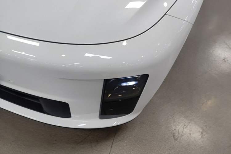 Used Li Auto i6 2025 Model Four-Wheel-Drive Standard Type Left Front Headlight