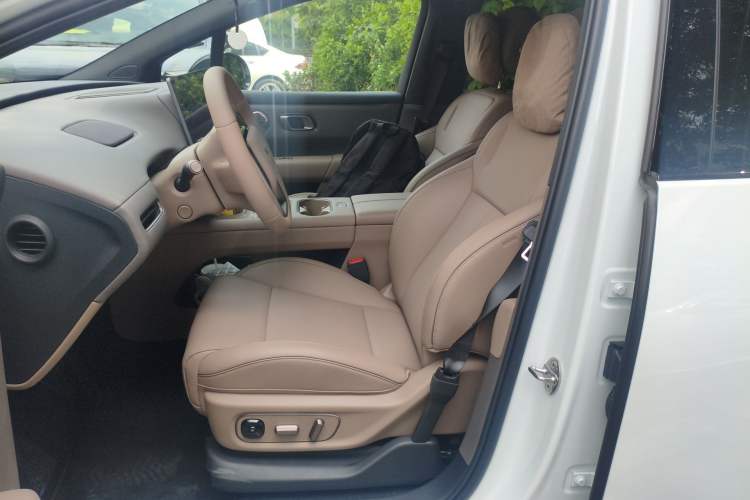 Used Li Auto i6 2025 Model Two-Wheel-Drive Standard Type Left Front Seat