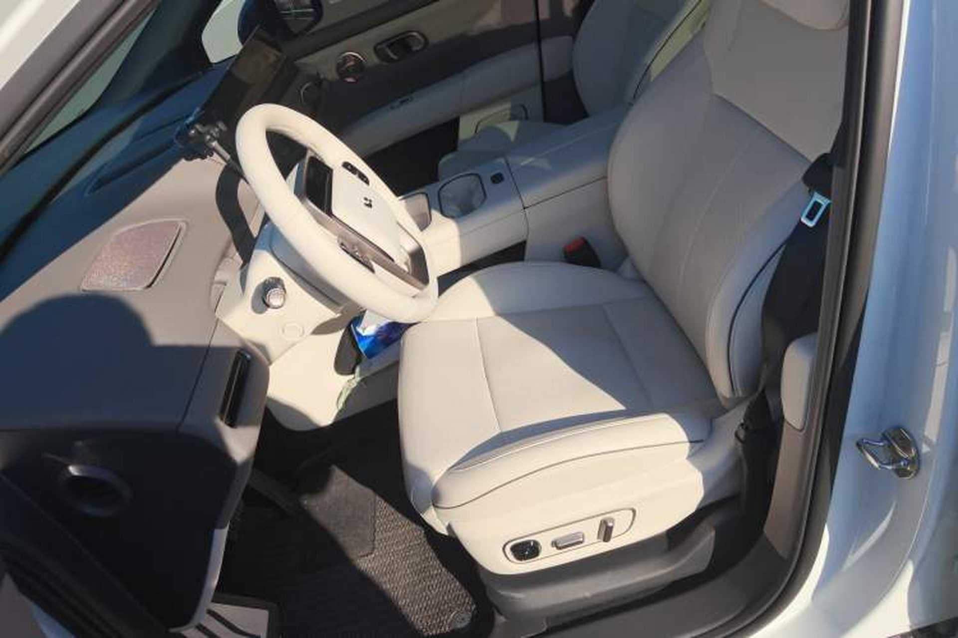 Used Li Auto i6 2025 Model Two-Wheel-Drive Standard Type Left Front Seat