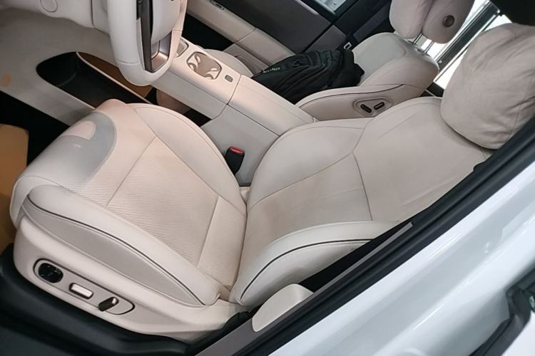 Used Li Auto i6 2025 Model Four-Wheel-Drive Standard Type Left Front Seat