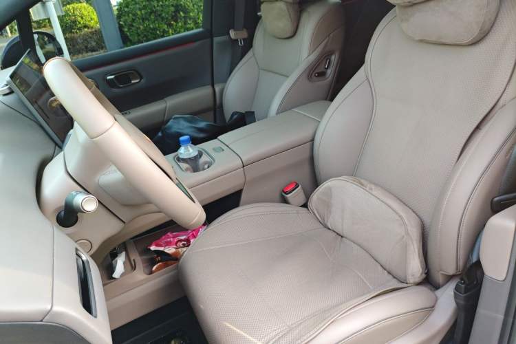 Used Li Auto i6 2025 Model Two-Wheel-Drive Standard Type Left Front Seat