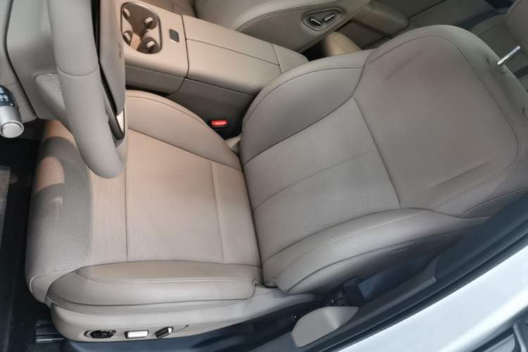 Used Li Auto i6 2025 Model Two-Wheel-Drive Standard Type Left Front Seat