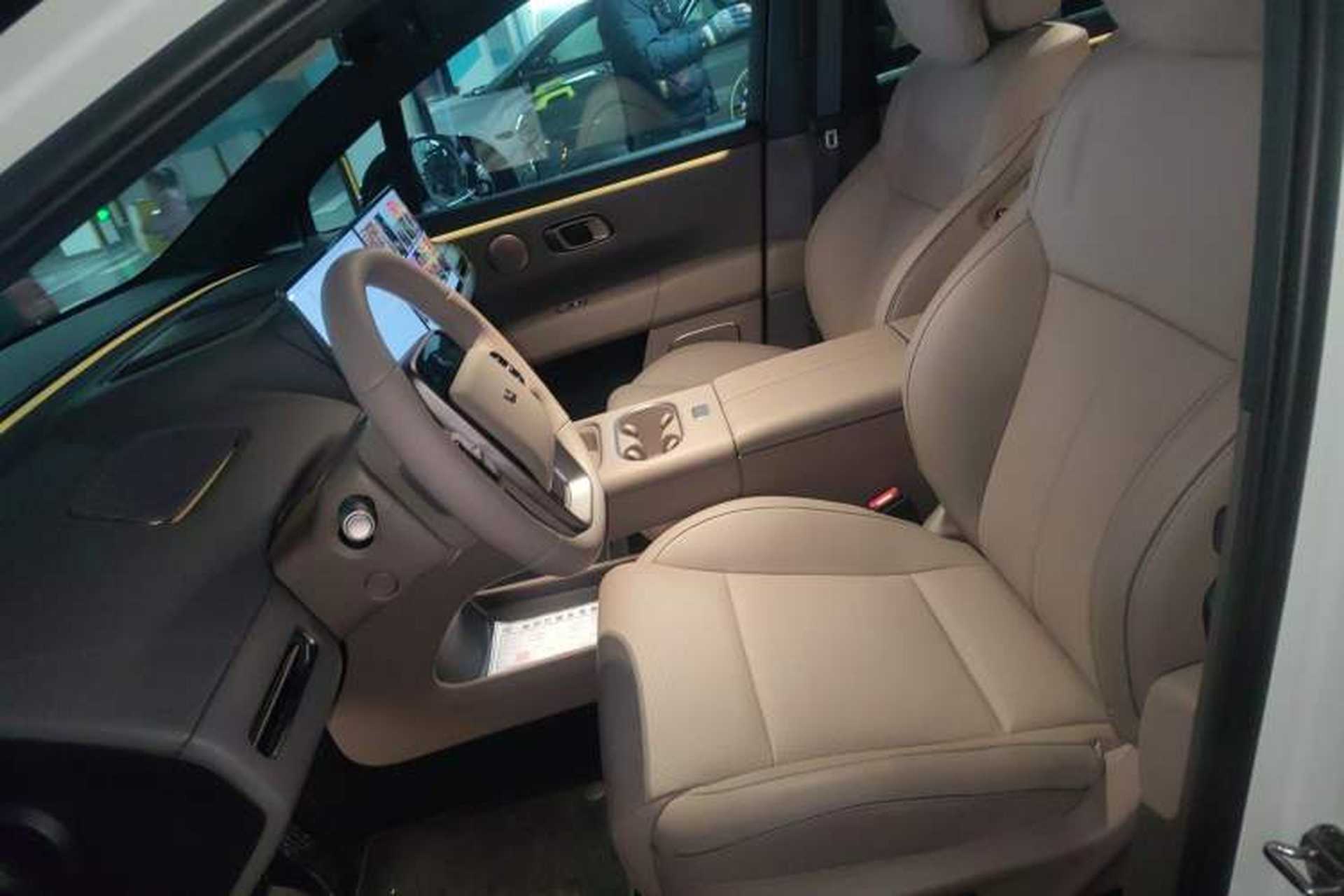 Used Li Auto i6 2025 Model Four-Wheel-Drive Standard Type Left Front Seat