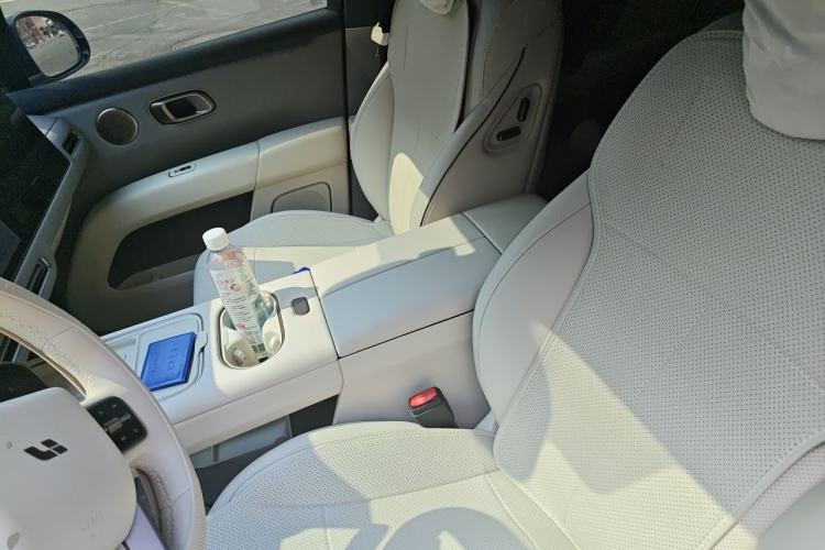 Used Li Auto i6 2025 Model Two-Wheel-Drive Standard Type Left Front Seat