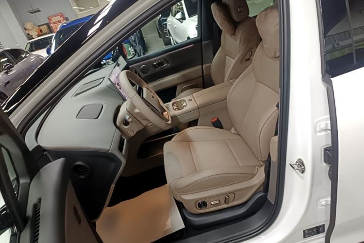 Used Li Auto i6 2025 Model Two-Wheel-Drive Standard Type Left Front Seat