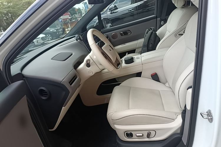 Used Li Auto i6 2025 Model Two-Wheel-Drive Standard Type Left Front Seat