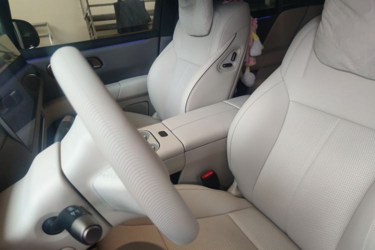 Used Li Auto i6 2025 Model Two-Wheel-Drive Standard Type Left Front Seat