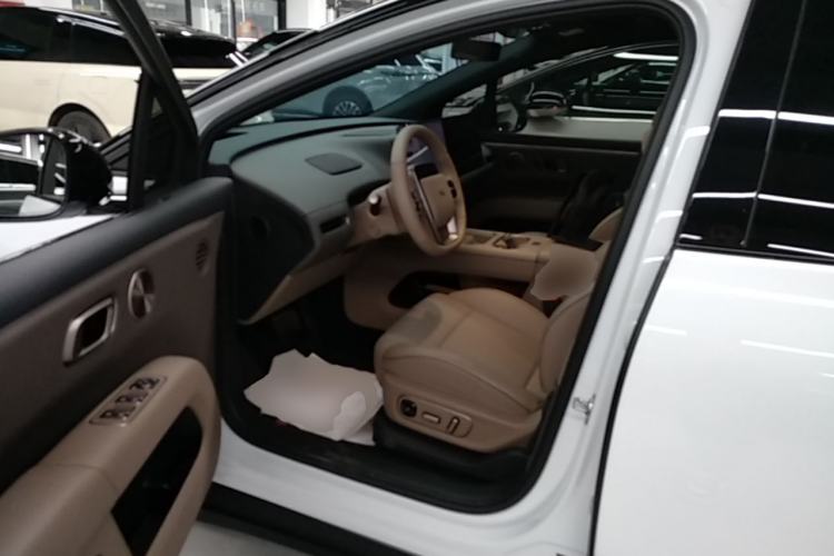 Used Li Auto i6 2025 Model Four-Wheel-Drive Standard Type Left Front Seat