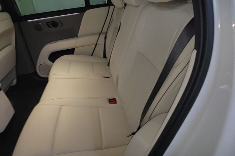 Used Li Auto i6 2025 Model Two-Wheel-Drive Standard Type Left Rear Seat
