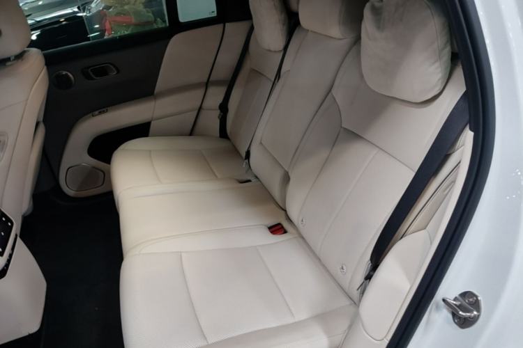 Used Li Auto i6 2025 Model Four-Wheel-Drive Standard Type Left Rear Seat