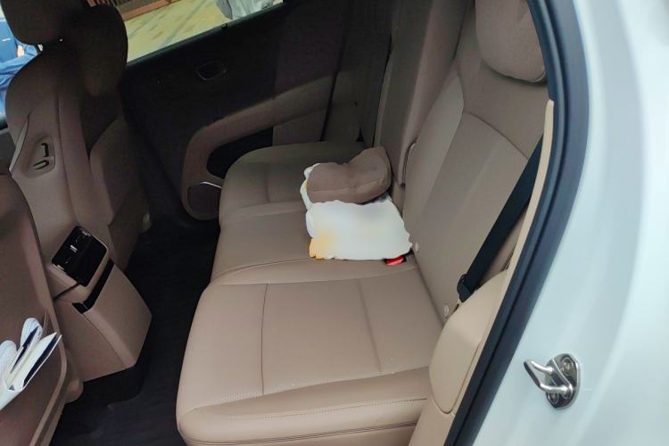 Used Li Auto i6 2025 Model Two-Wheel-Drive Standard Type Left Rear Seat