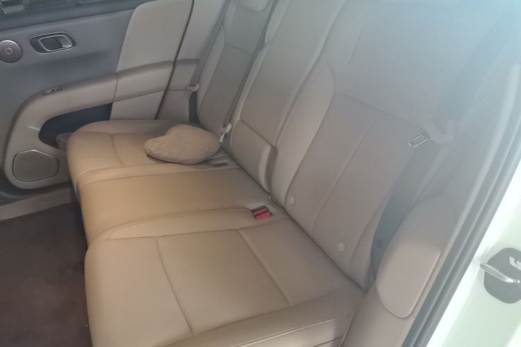 Used Li Auto i6 2025 Model Two-Wheel-Drive Standard Type Left Rear Seat