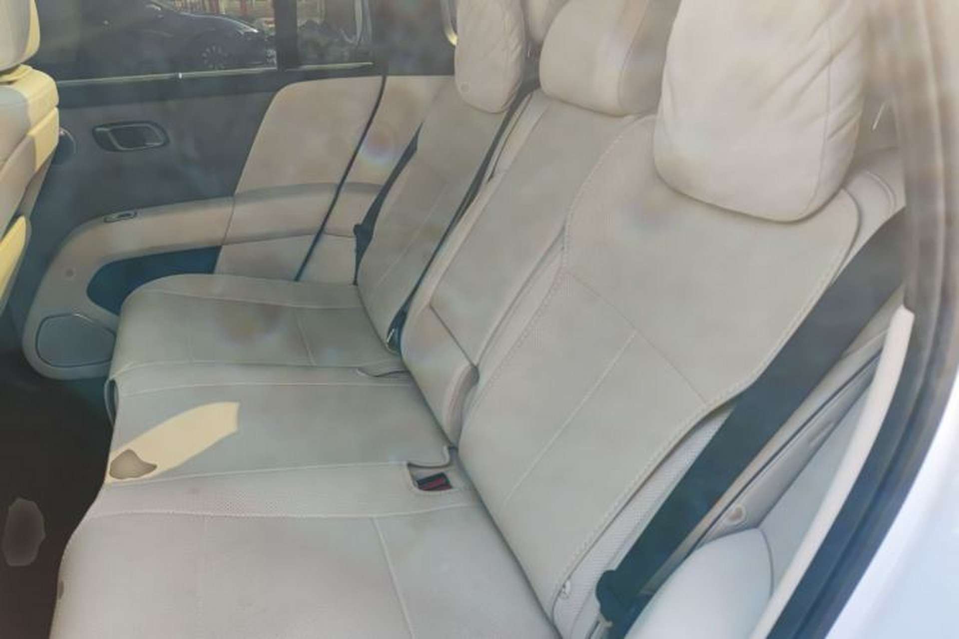 Used Li Auto i6 2025 Model Four-Wheel-Drive Standard Type Left Rear Seat