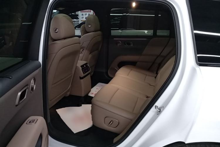 Used Li Auto i6 2025 Model Four-Wheel-Drive Standard Type Left Rear Seat