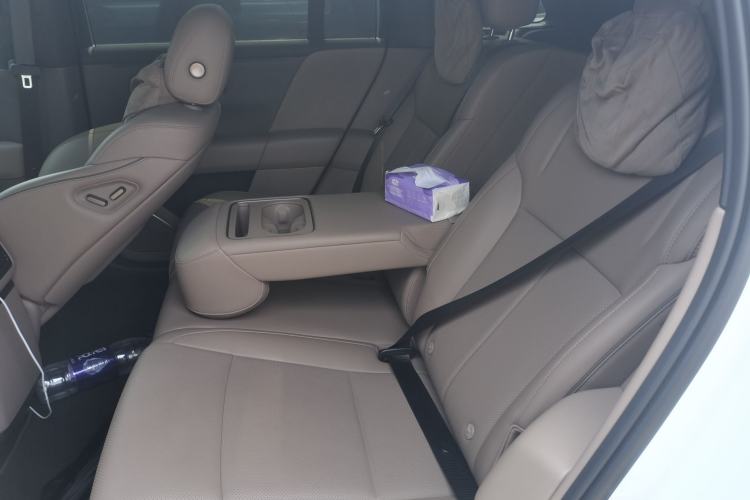 Used Li Auto i6 2025 Model Two-Wheel-Drive Standard Type Left Rear Seat