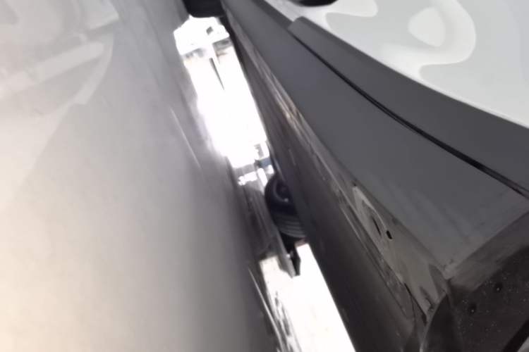 Used Li Auto i6 2025 Model Four-Wheel-Drive Standard Type Left Side Sill