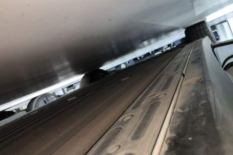 Used Li Auto i6 2025 Model Two-Wheel-Drive Standard Type Left Side Sill