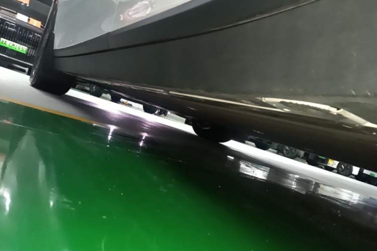 Used Li Auto i6 2025 Model Two-Wheel-Drive Standard Type Left Side Sill