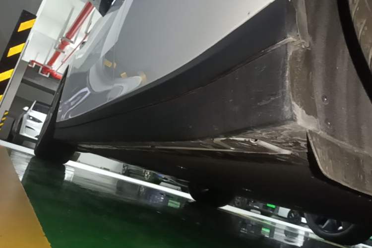 Used Li Auto i6 2025 Model Four-Wheel-Drive Standard Type Left Side Sill