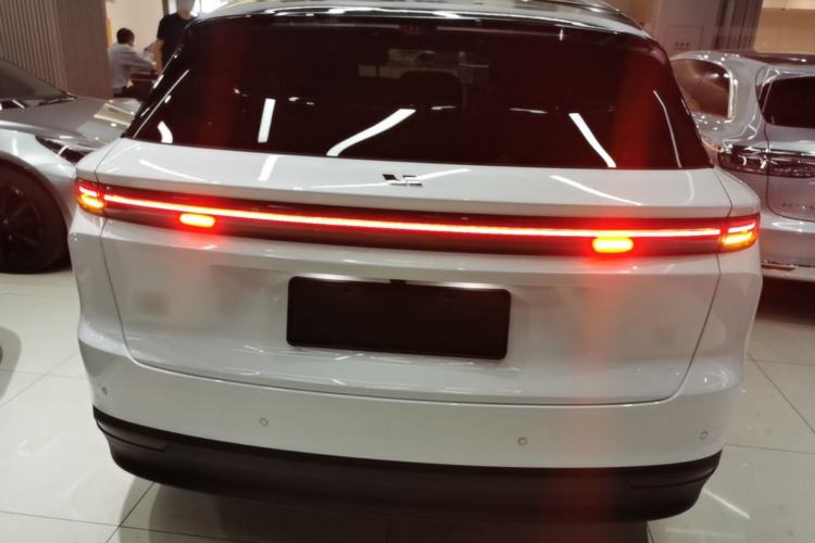 Used Li Auto i6 2025 Model Two-Wheel-Drive Standard Type Rear