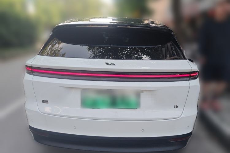 Used Li Auto i6 2025 Model Two-Wheel-Drive Standard Type Rear