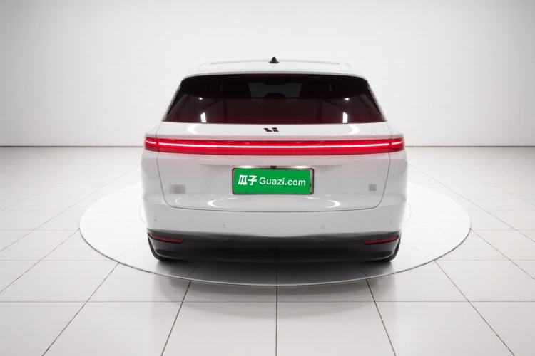 Used Li Auto i6 2025 Model Four-Wheel-Drive Standard Type Rear