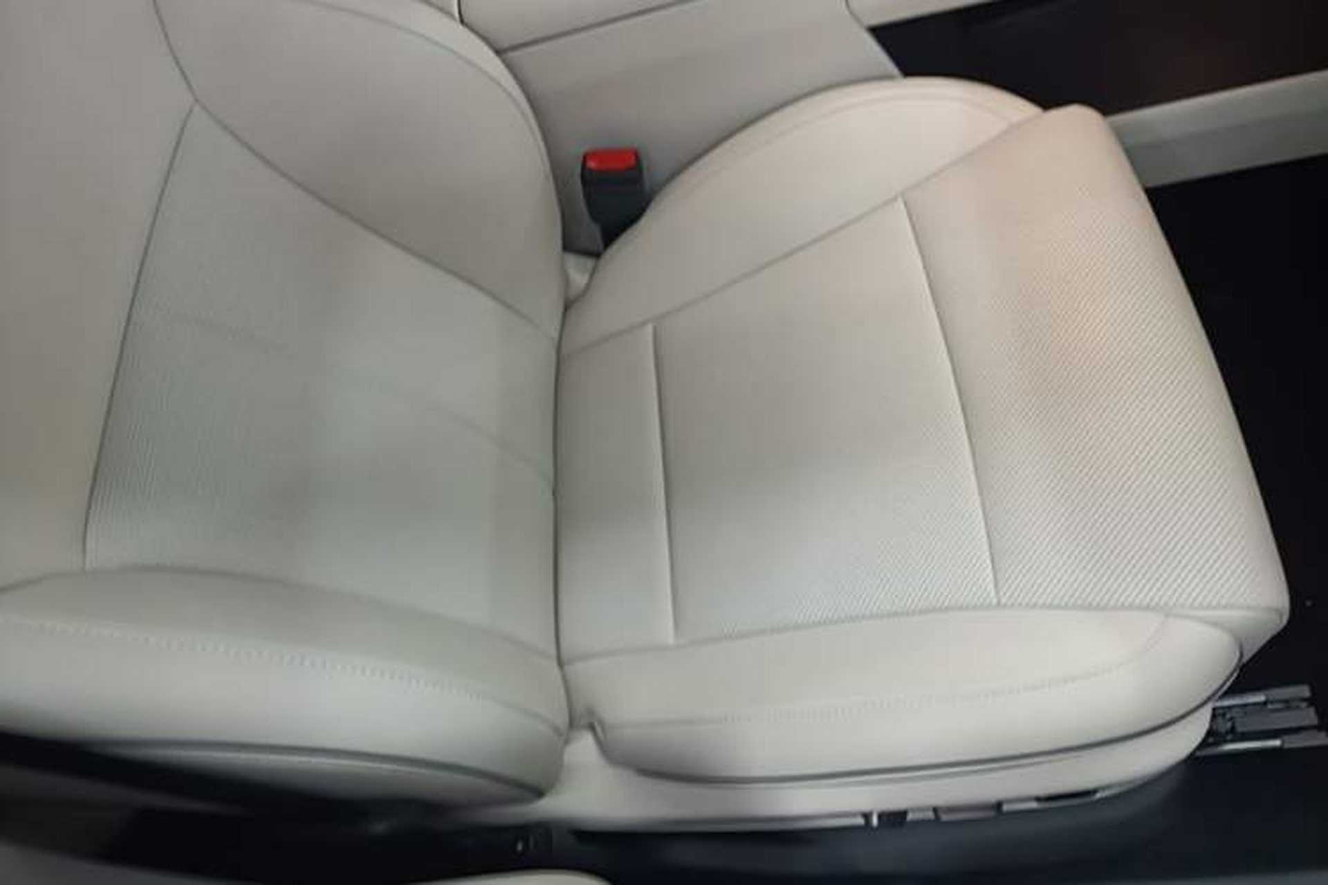 Used Li Auto i6 2025 Model Two-Wheel-Drive Standard Type Right Front Seat
