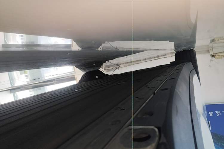 Used Li Auto i6 2025 Model Four-Wheel-Drive Standard Type Right Side Sill