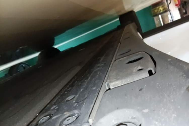 Used Li Auto i6 2025 Model Two-Wheel-Drive Standard Type Right Side Sill