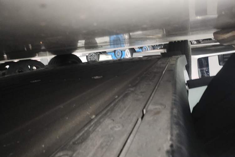 Used Li Auto i6 2025 Model Two-Wheel-Drive Standard Type Right Side Sill