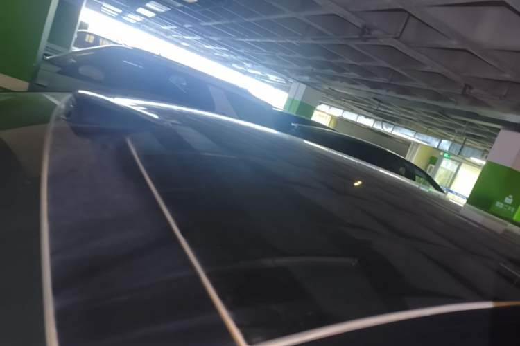 Used Li Auto i6 2025 Model Two-Wheel-Drive Standard Type Roof