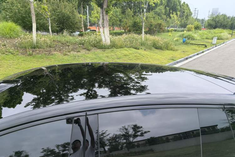 Used Li Auto i6 2025 Model Four-Wheel-Drive Standard Type Roof
