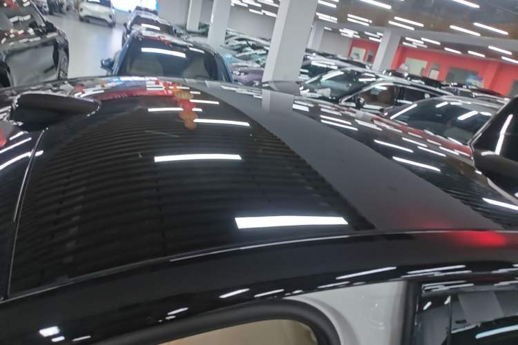 Used Li Auto i6 2025 Model Four-Wheel-Drive Standard Type Roof