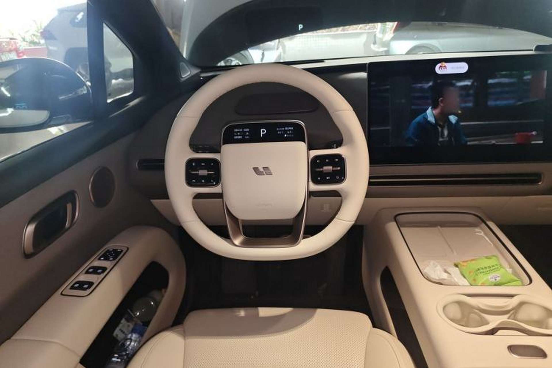 Used Li Auto i6 2025 Model Two-Wheel-Drive Standard Type Steering Wheel