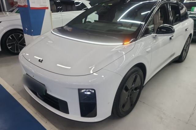 Used Li Auto i6 2025 Model Two-Wheel-Drive Standard Type