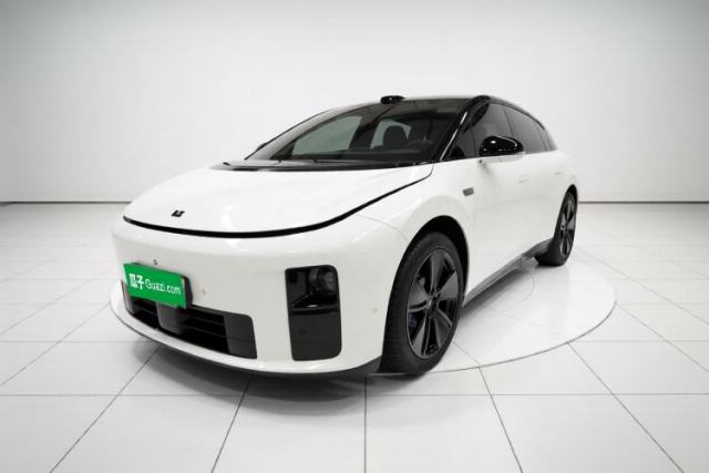 Used Li Auto i6 2025 Model Two-Wheel-Drive Standard Type