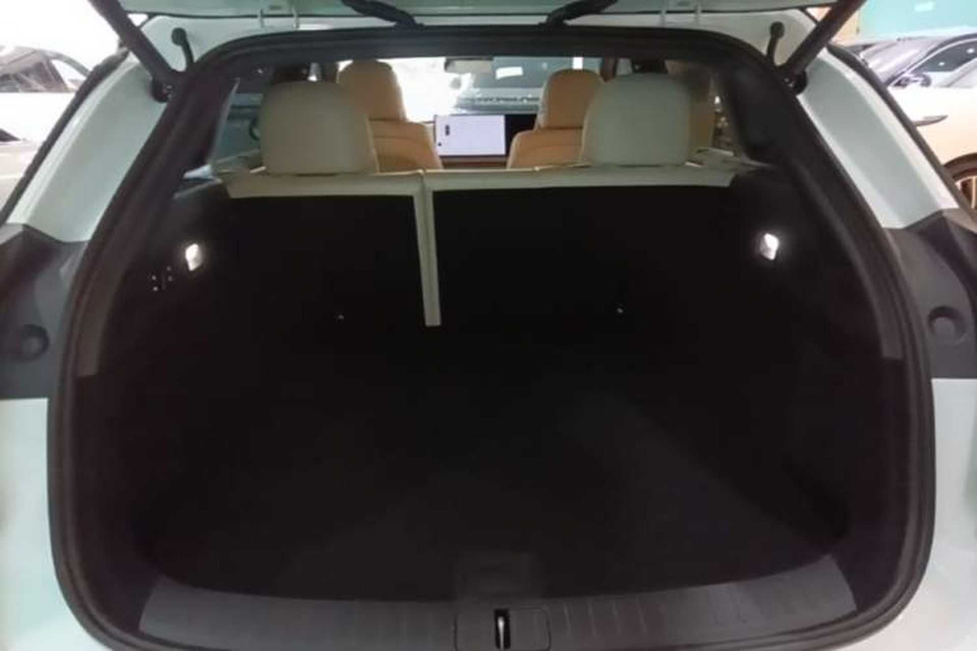 Used Li Auto i6 2025 Model Two-Wheel-Drive Standard Type Trunk