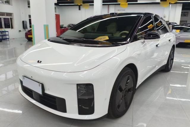 Used Li Auto i6 2025 Model Two-Wheel-Drive Standard Type